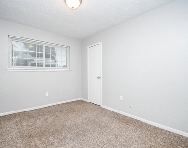 11839 Blair Meadow Drive - Photo Thumbnail 15