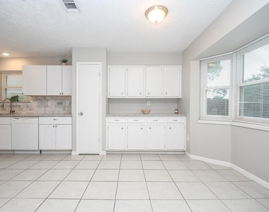 11839 Blair Meadow Drive - Photo Thumbnail 10