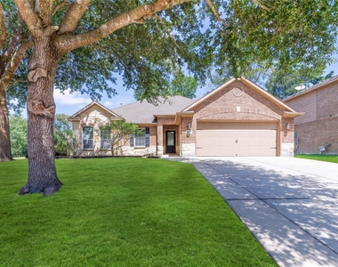 961 Wannan Lane - Photo Thumbnail 1