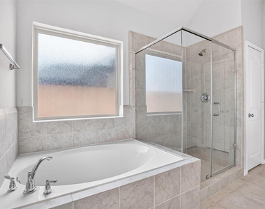6123 Mapleton Meadow Lane - Photo Thumbnail 12