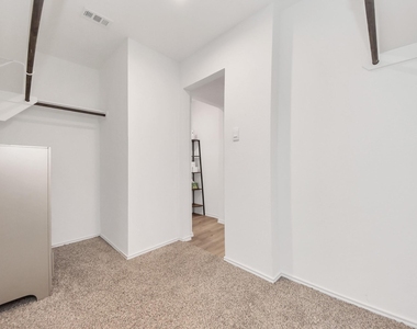 21227 Sunnyridge Way - Photo Thumbnail 26