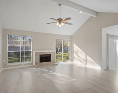 4522 Alamo Avenue - Photo Thumbnail 3