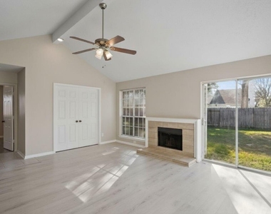 4522 Alamo Avenue - Photo Thumbnail 4
