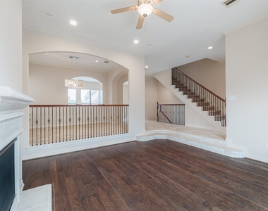 11207 Tramonto Drive - Photo Thumbnail 27