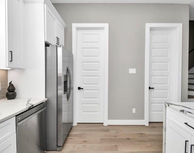 316 Thornton Road - Photo Thumbnail 11