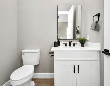 316 Thornton Road - Photo Thumbnail 12