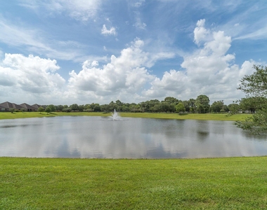 2875 Torano Circle - Photo Thumbnail 49