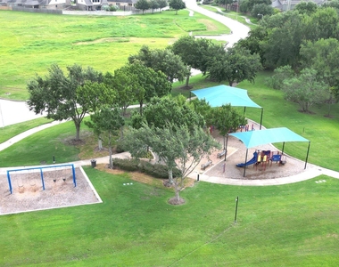 2875 Torano Circle - Photo Thumbnail 46