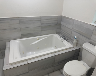 1309 Velma Street - Photo Thumbnail 18