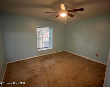 2107 Hidden Grove Lane - Photo Thumbnail 7