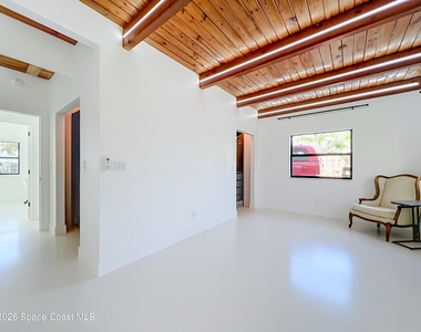 123 Miami Avenue - Photo Thumbnail 33