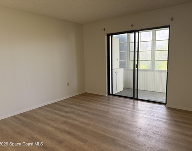 3755 S Hopkins Avenue - Photo Thumbnail 14