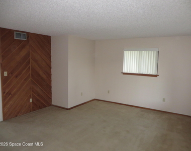 1145 Horizon Court - Photo Thumbnail 5