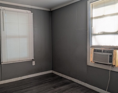 332 Palm Avenue - Photo Thumbnail 2