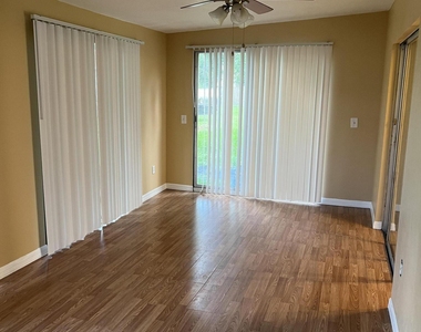 461 Amity Avenue - Photo Thumbnail 18