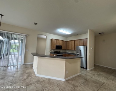 5526 Indigo Crossing Drive - Photo Thumbnail 13