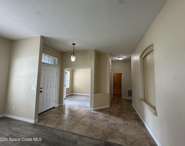 5526 Indigo Crossing Drive - Photo Thumbnail 14