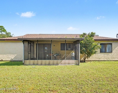 598 Black Horse Street Se - Photo Thumbnail 14