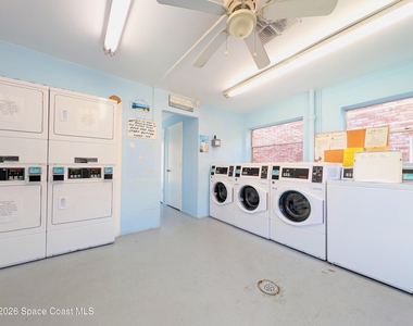 190 E Olmstead Drive - Photo Thumbnail 15