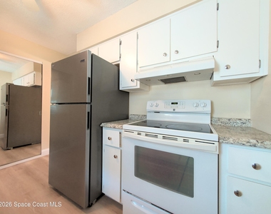 190 E Olmstead Drive - Photo Thumbnail 13
