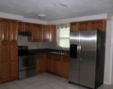 6105 Wyoming Avenue - Photo Thumbnail 1