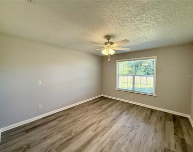 2410 S Glen Eagles Drive - Photo Thumbnail 23