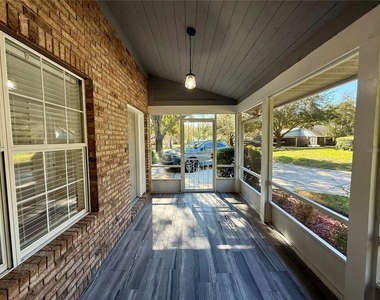 2410 S Glen Eagles Drive - Photo Thumbnail 4