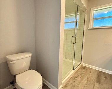 2410 S Glen Eagles Drive - Photo Thumbnail 33