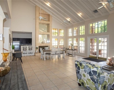 8711 Fancy Finch Drive - Photo Thumbnail 17