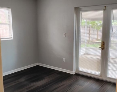 5211 7th Avenue N - Photo Thumbnail 22