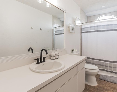 4204 Elba Place - Photo Thumbnail 11