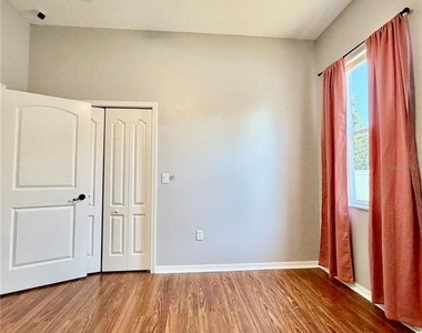12140 Tasha Court - Photo Thumbnail 17