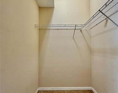 12140 Tasha Court - Photo Thumbnail 31