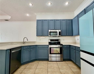 12140 Tasha Court - Photo Thumbnail 3