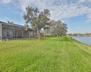 823 Seminole Sky Drive - Photo Thumbnail 44
