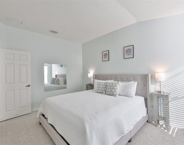 823 Seminole Sky Drive - Photo Thumbnail 26