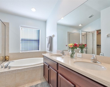 823 Seminole Sky Drive - Photo Thumbnail 23