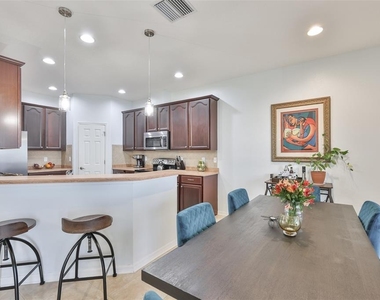 823 Seminole Sky Drive - Photo Thumbnail 12