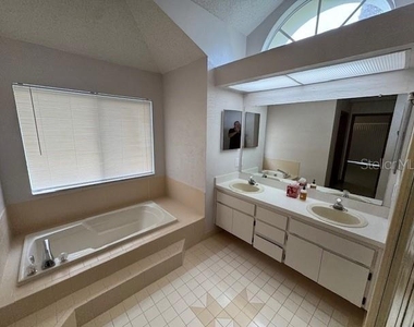 8201 Rhanbuoy Road - Photo Thumbnail 15