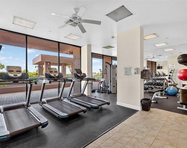 1310 Gulf Boulevard - Photo Thumbnail 25