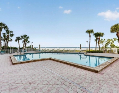 1310 Gulf Boulevard - Photo Thumbnail 19