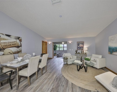 3818 Biscay Place - Photo Thumbnail 6