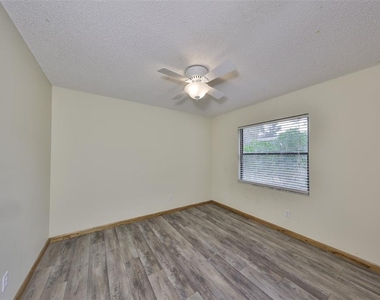3818 Biscay Place - Photo Thumbnail 27