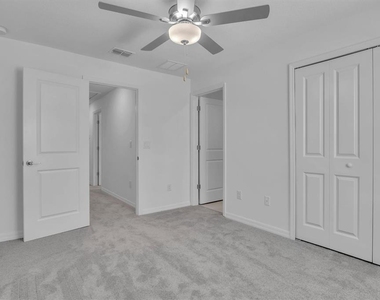 30687 Veridian Way - Photo Thumbnail 15