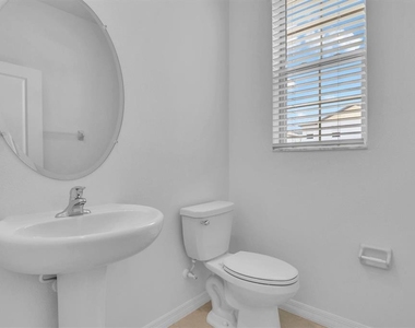 30687 Veridian Way - Photo Thumbnail 12
