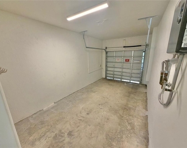 12621 Nw 23rd Place - Photo Thumbnail 28