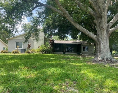 12908 Leadwood Drive - Photo Thumbnail 2