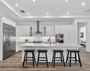 1071 Seagrape Drive - Photo Thumbnail 15
