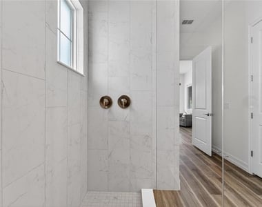 1071 Seagrape Drive - Photo Thumbnail 32