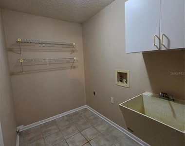 4604 Landscape Drive - Photo Thumbnail 7